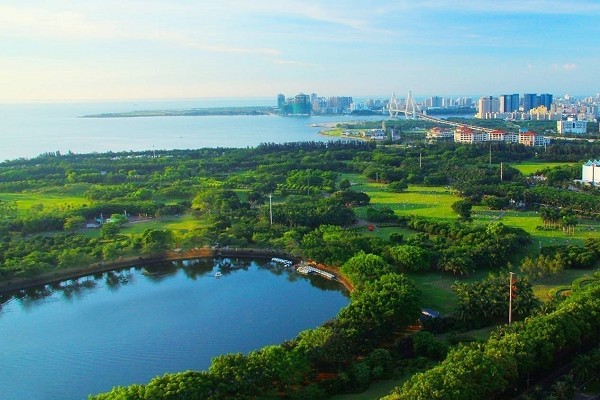 ?？诿涝从瓮Тa頭→萬綠園