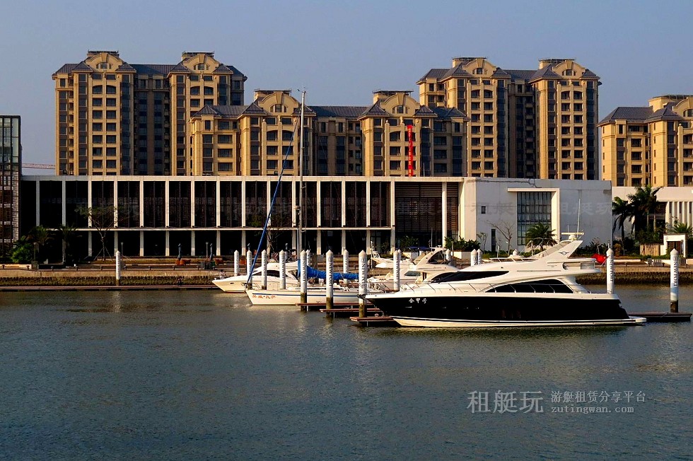 海南?？谛虏簫u國(guó)際游艇會(huì)